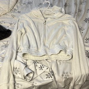 Hollister sweatshirt